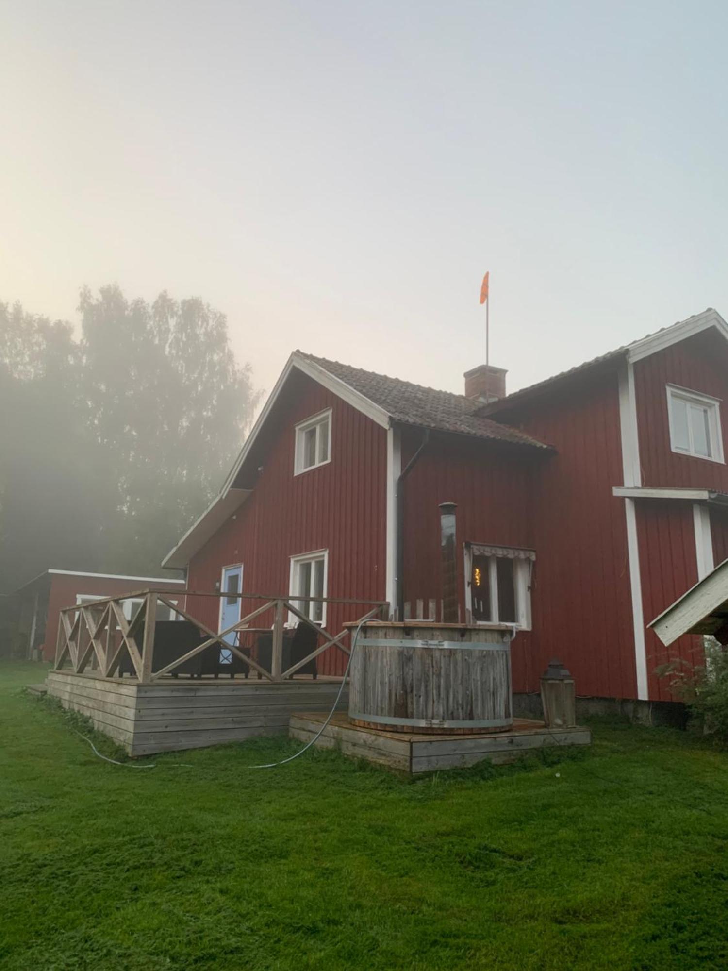Warm Beheiztes Gemuetliches Haus In Der Natur 순네 외부 사진